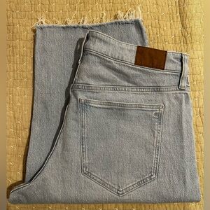 Madewell Women’s The Perfect Vintage Wide Leg Crop Jeans Size 14W (gently used)